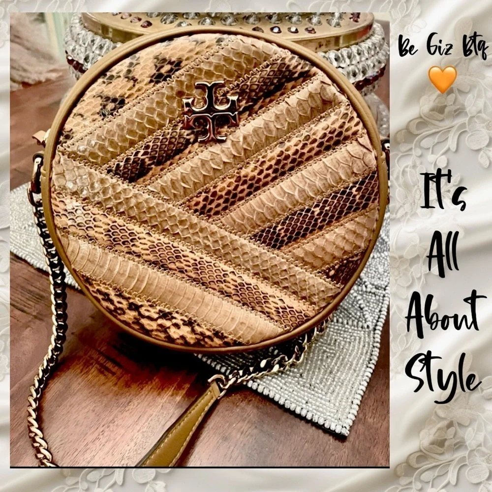 EUC Tory Burch Authentic Crossbody Bag At Awesome Prices To Buy Now & Save
